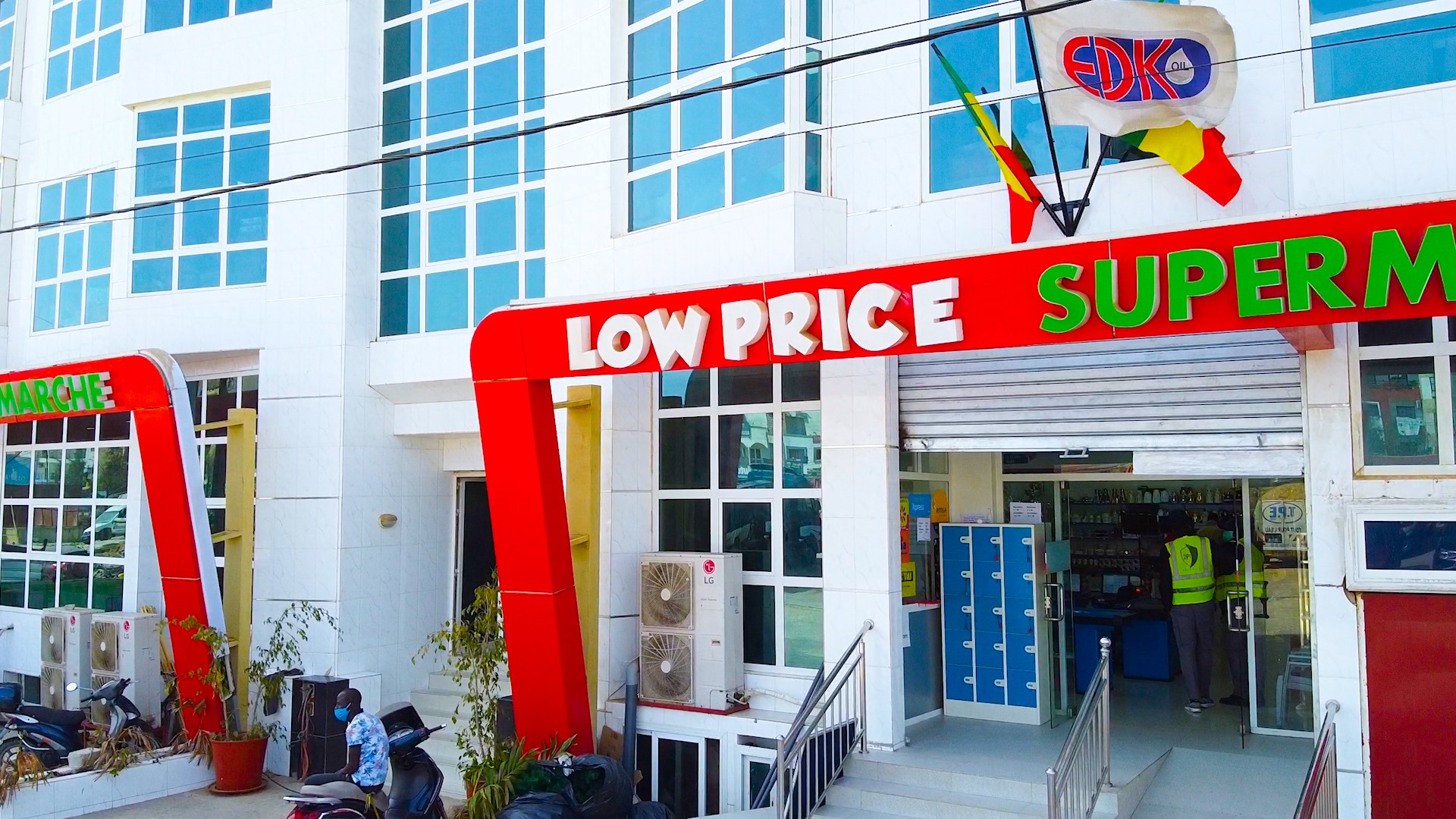 Senegalese service station chain makes the leap to standalone grocery
